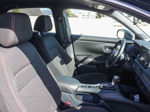 Certified 2025 Honda HR-V Sport image 17