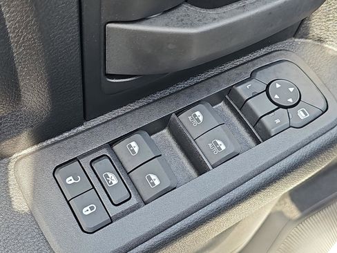 New 2025 RAM 2500 Tradesman AWD/4WD image 11