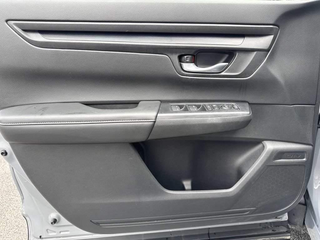 Used 2024 Honda CR-V LX image 25