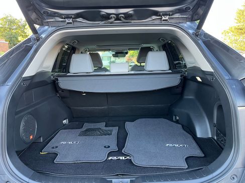 Used 2022 Toyota RAV4 Limited w/ Limited Grade Weather Package AWD/4WD image 26