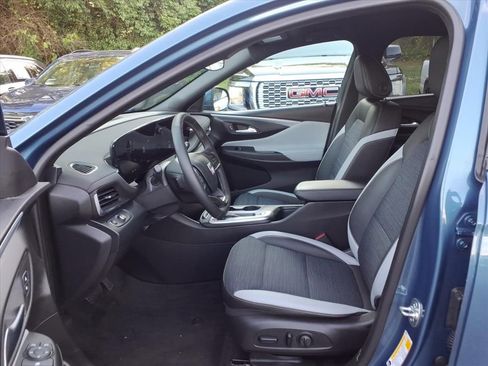 Certified 2024 Buick Envista Preferred w/ Convenience I Package FWD image 8