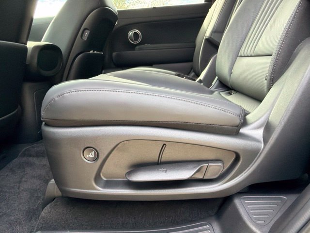 Certified 2026 Hyundai Palisade SEL FWD image 36