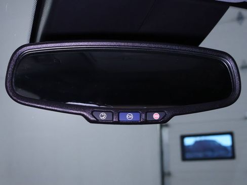 Used 2021 Chevrolet Trax LT image 22