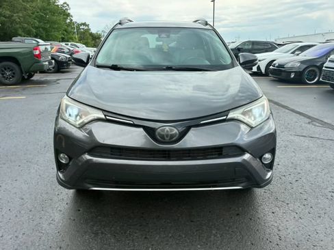 Used 2017 Toyota RAV4 XLE w/ Carpet Mat Package AWD/4WD image 2