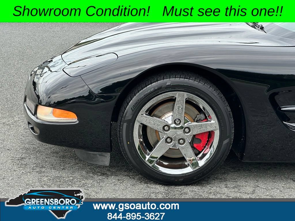 Used 2001 Chevrolet Corvette Convertible w/ Preferred Equipment Group1 RWD image 33