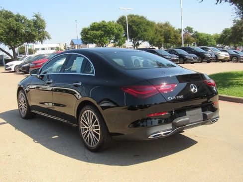Used 2024 Mercedes-Benz CLA 250 CLA w/ Exclusive Package image 9