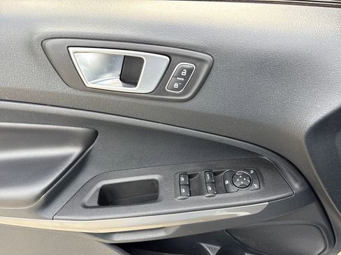 Used 2021 Ford EcoSport Titanium image 17