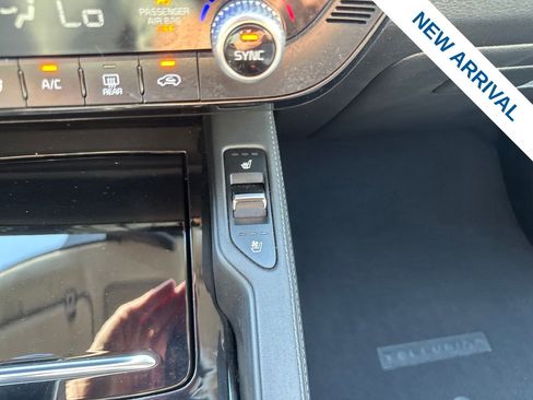 Used 2022 Kia Telluride SX w/ SX Prestige Package AWD/4WD image 33