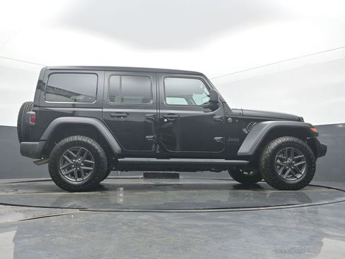 Used 2024 Jeep Wrangler Sport S image 52