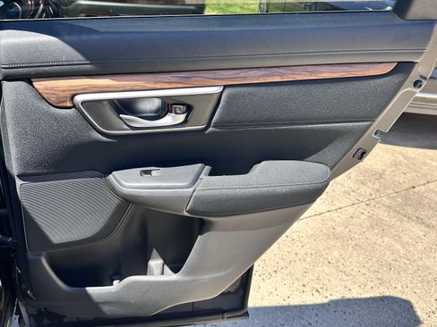 Used 2018 Honda CR-V EX image 32