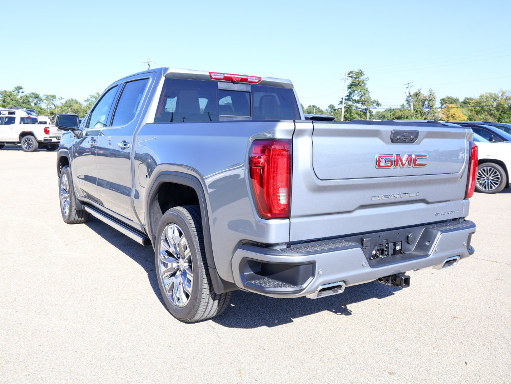 New 2026 GMC Sierra 1500 Denali w/ Denali Reserve Package AWD/4WD image 31