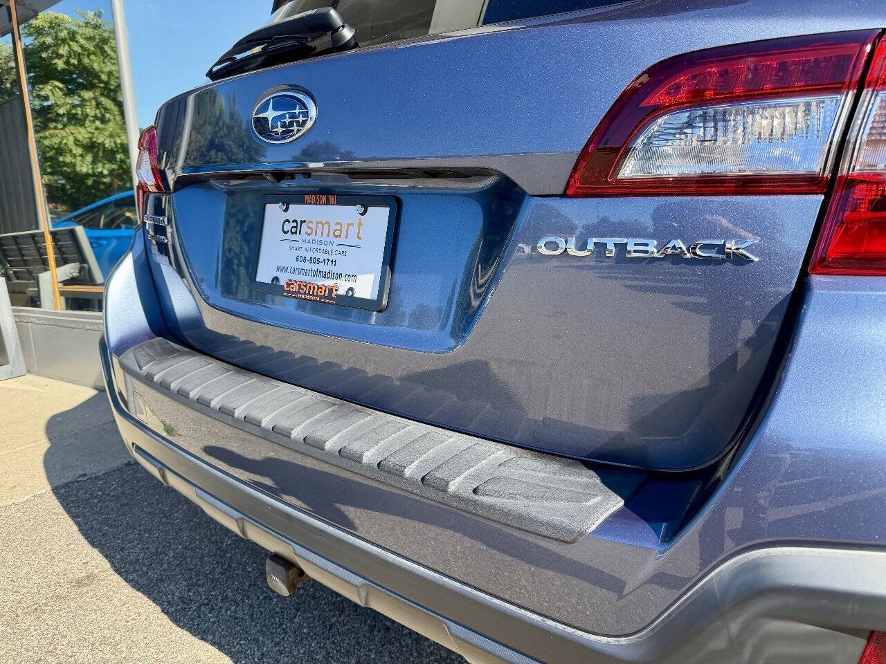 Used 2018 Subaru Outback 2.5i Limited w/ Popular Package #2 AWD/4WD image 10