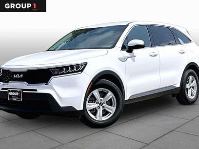 Used 2022 Kia Sorento LX