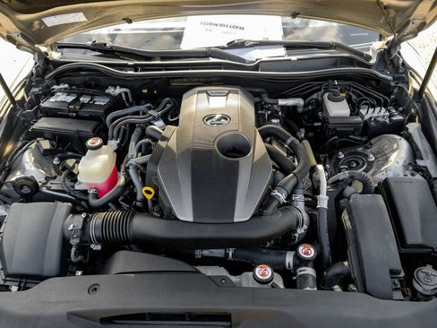 Used 2017 Lexus IS 200t RWD image 56