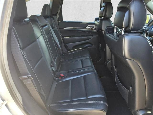 Used 2014 Jeep Grand Cherokee Overland AWD/4WD image 12