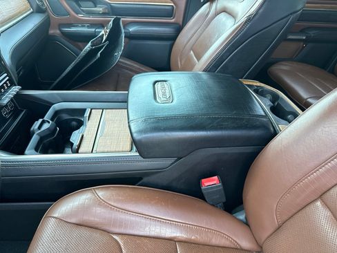 Used 2019 RAM 1500 Limited AWD/4WD image 21
