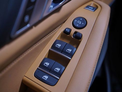 New 2026 BMW X5 sDrive40i w/ M Sport Package RWD image 11