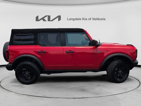 Used 2023 Ford Bronco Black Diamond AWD/4WD image 3