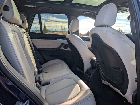 Used 2018 BMW X1 xDrive28i image 19