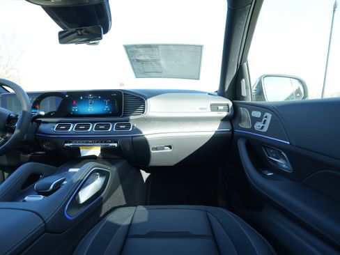 New 2026 Mercedes-Benz GLE 53 AMG 4MATIC image 29