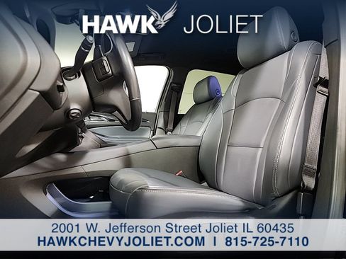 Used 2024 Buick Enclave Premium FWD image 12