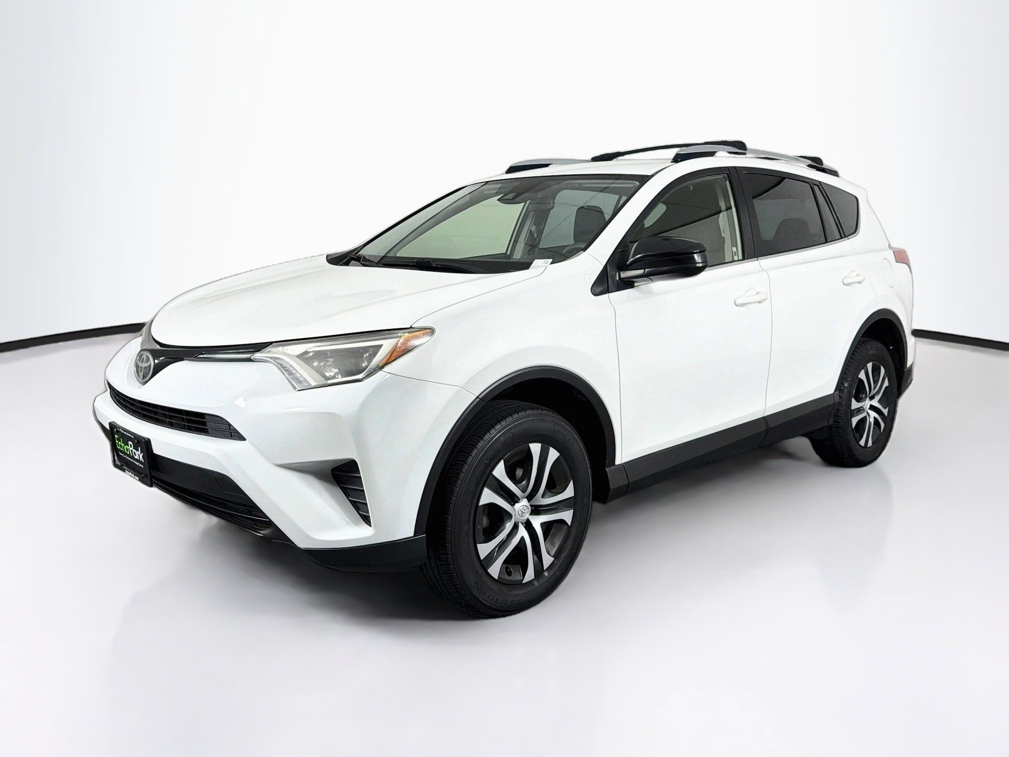 Used 2018 Toyota RAV4 LE w/ All Weather Liner Package FWD image 3