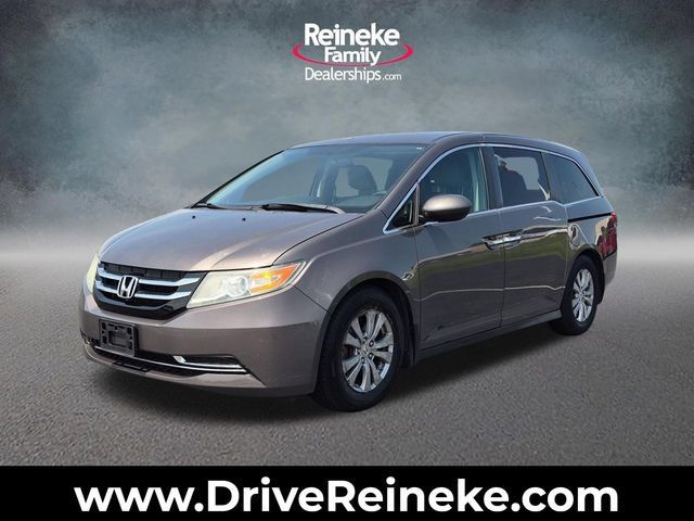 Used 2016 Honda Odyssey SE image 1
