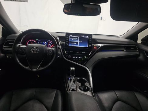 Used 2023 Toyota Camry XSE FWD image 8