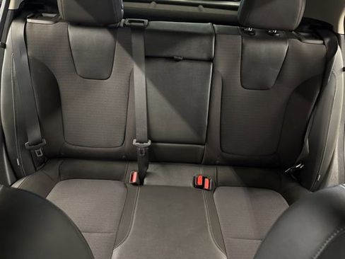 Used 2020 Buick Encore GX Select AWD/4WD image 27