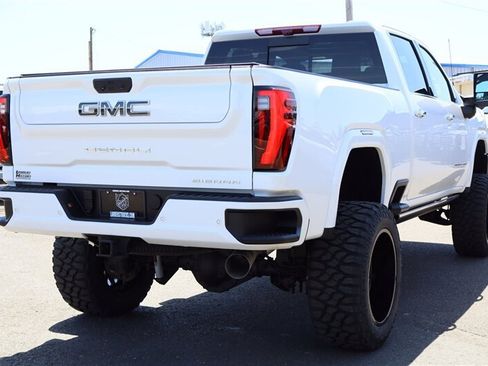 Used 2024 GMC Sierra 3500 Denali Ultimate AWD/4WD image 5