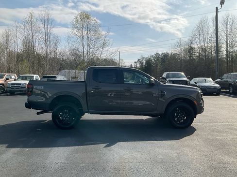 New 2026 Ford Ranger Lariat w/ FX4 Off-Road Package AWD/4WD image 4