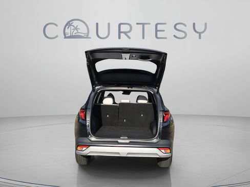 Certified 2025 Hyundai Tucson SEL AWD/4WD image 9