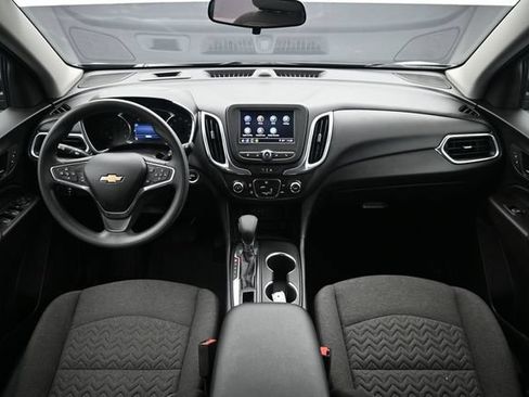 Certified 2022 Chevrolet Equinox LT FWD image 12