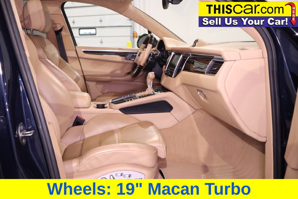 Used 2016 Porsche Macan Turbo AWD/4WD image 33