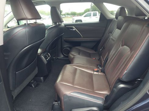 Used 2019 Lexus RX 350L FWD image 4