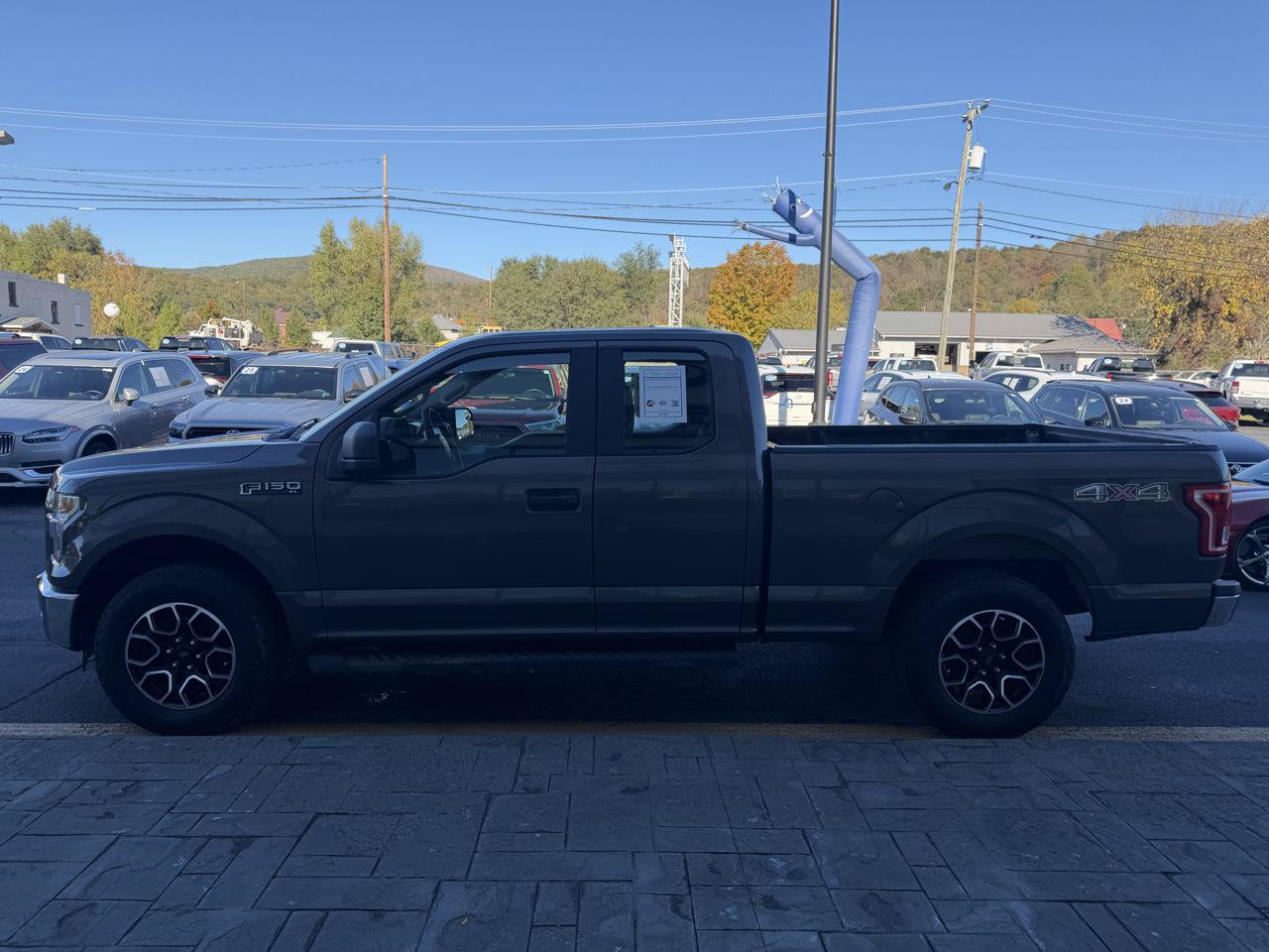 Used 2016 Ford F150 XL w/ Equipment Group 101A Mid AWD/4WD image 5