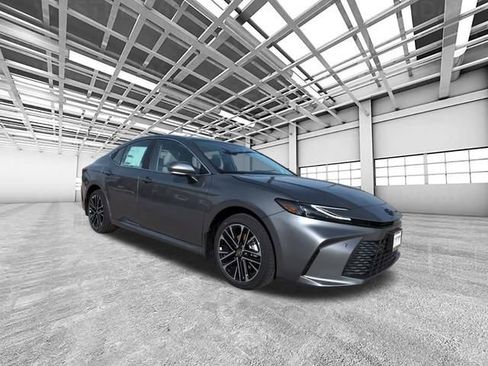 Used 2026 Toyota Camry XLE w/ Premium Plus Package AWD/4WD image 1