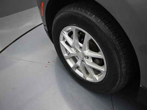 Used 2023 Chevrolet Equinox LT FWD image 33