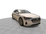Used 2019 Audi e-tron Prestige w/ Prestige Package image 3