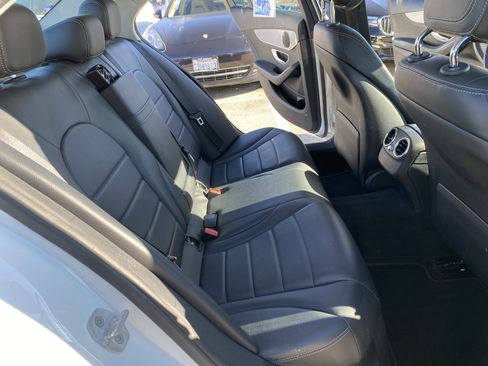 Used 2016 Mercedes-Benz C 300 C 300 image 19
