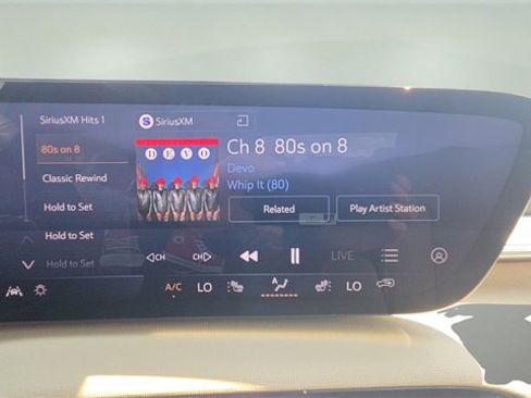 New 2026 Buick Enclave Preferred w/ LPO, Floor Liner Package image 10