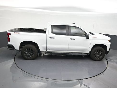 Used 2021 Chevrolet Silverado 1500 LT Trail Boss w/ Convenience Package II AWD/4WD image 20