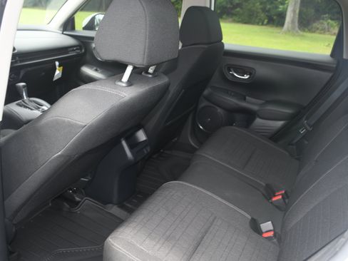 Used 2024 Honda HR-V LX image 14