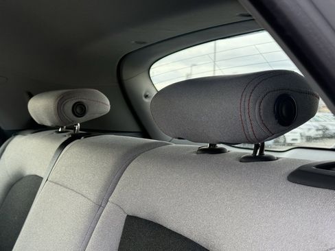 Used 2020 Chevrolet Bolt LT image 24