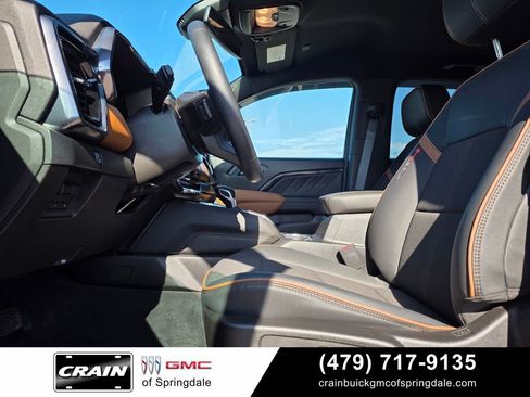 Used 2025 GMC Canyon AT4 AWD/4WD image 10