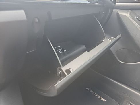 Used 2014 MAZDA MAZDA3 i Touring image 26