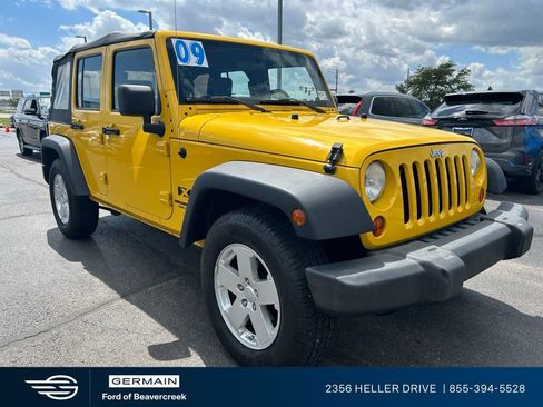 Used 2009 Jeep Wrangler Unlimited X RWD image 2