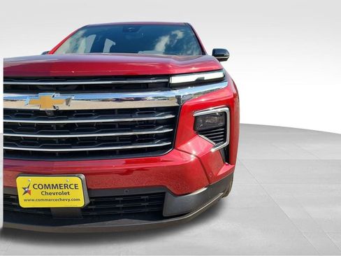 New 2026 Chevrolet Traverse LT w/ Enhanced Driving Package image 9