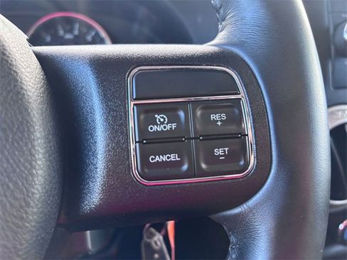 Used 2017 Jeep Wrangler Unlimited Rubicon w/ Dual Top Group image 17