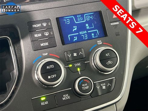 Used 2017 Toyota Sienna LE image 15